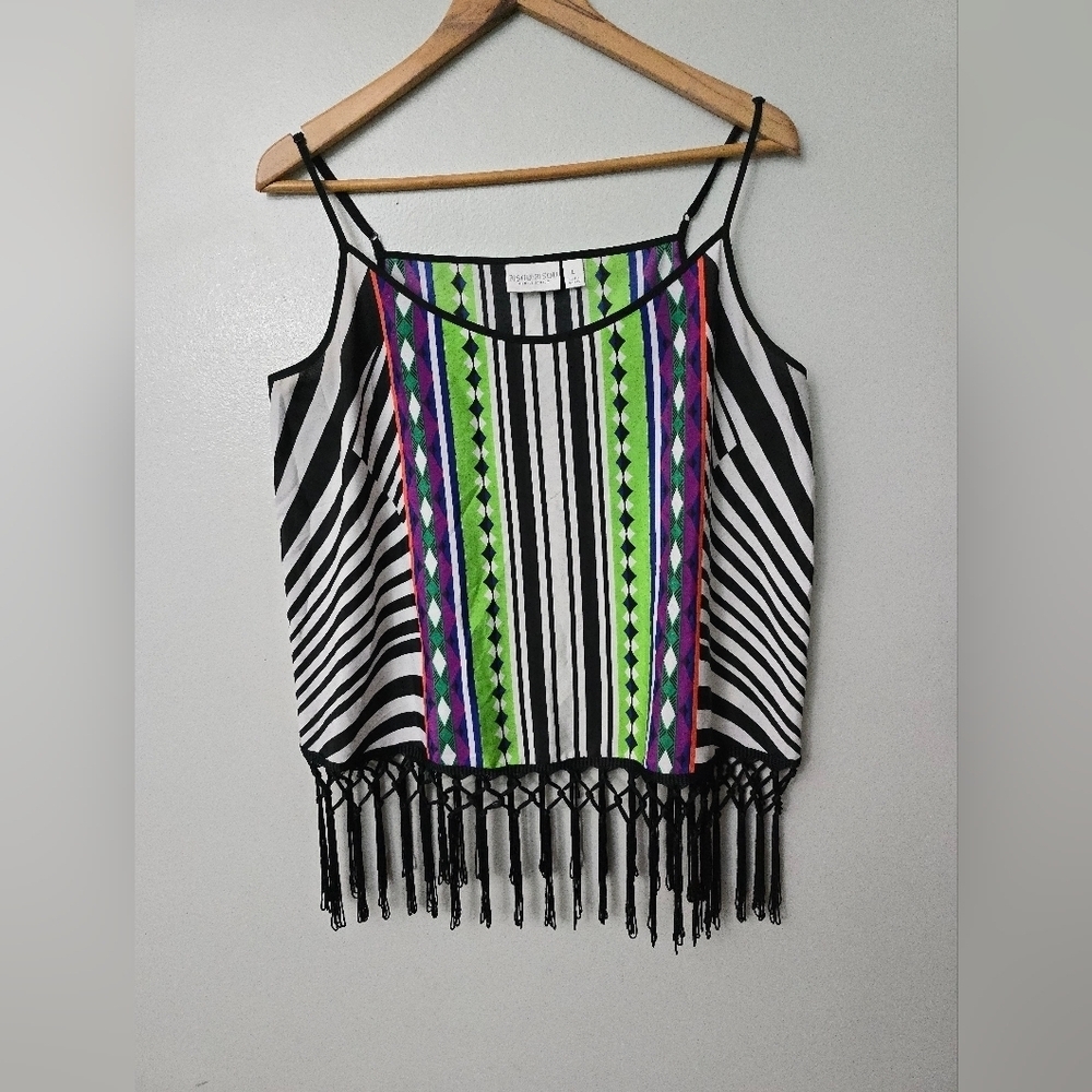 Bisou Bisou Womens Sleeveless Boho Geometric Fringe Tassle Top Cami Concert